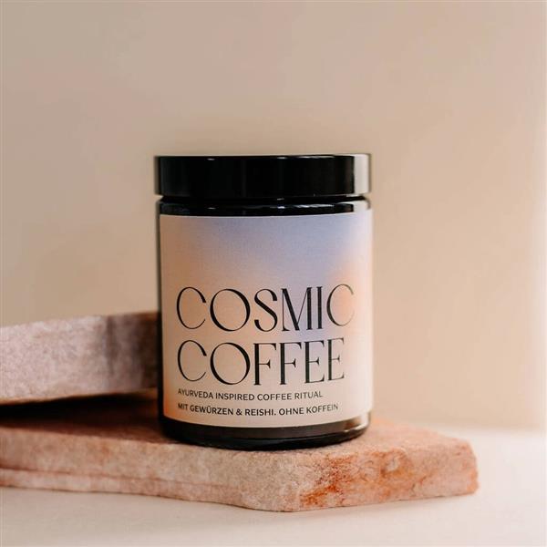 Grote foto cosmic coffee ayurveda inspired coffee with medicinal mushrooms beauty en gezondheid lichaamsverzorging