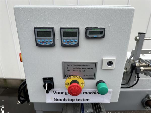 Grote foto steenks free fall oprolmachine voor tomatenhaken agrarisch tuinbouw