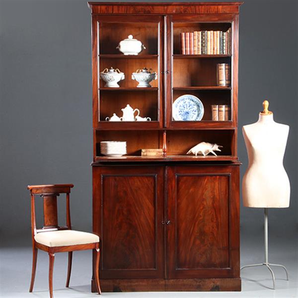 Grote foto hoge boekenkast mahonie met archiefklep en prachtig oud glas ca. 1830 no.920305 antiek en kunst stoelen en banken