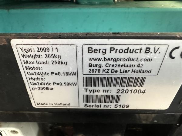 Grote foto berg electro buisrailwagen met hydraulische schaar spoor 55 cm agrarisch tuinbouw