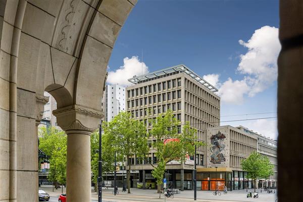 Grote foto te huur werkplekken coolsingel 65 rotterdam huizen en kamers bedrijfspanden