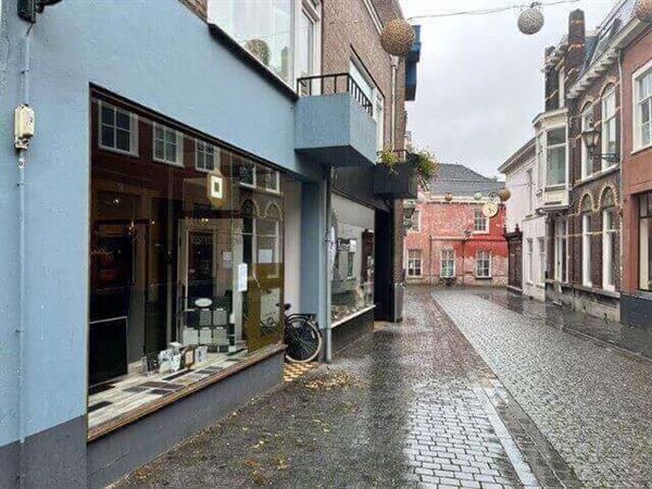 Grote foto te huur winkelpand bosstraat 10 bergen op zoom huizen en kamers bedrijfspanden