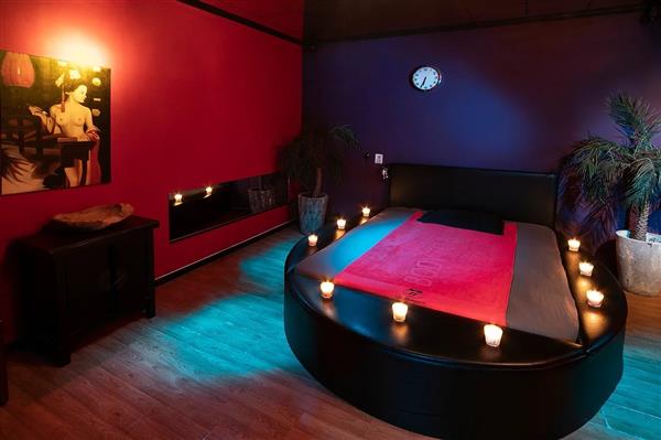 Grote foto de massagerie voor uw erotisch plezier meer diensten en vakmensen masseurs en massagesalons