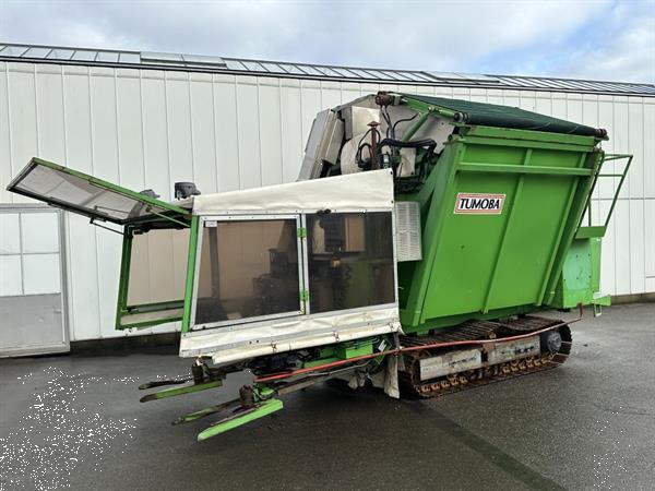 Grote foto tumoba sp2 spruitenplukker nagekeken en met extra beveiligingen agrarisch oogstmachines