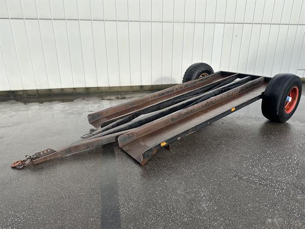Grote foto tumoba sp2 spruitenplukker nagekeken en met extra beveiligingen agrarisch oogstmachines