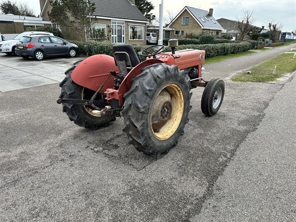 Grote foto massey ferguson 147 agrarisch tractoren