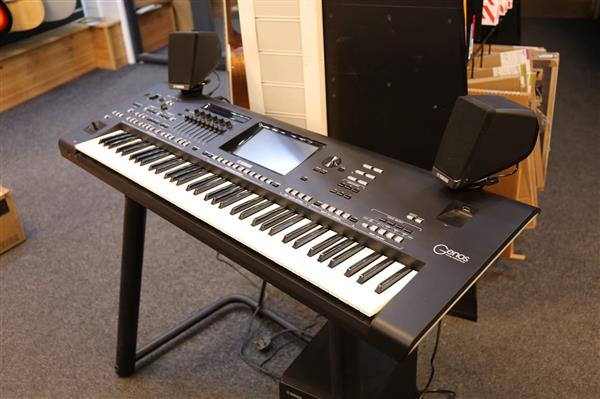 Grote foto yamaha genos professionele toetsenbordsynthesizer muziek en instrumenten keyboards