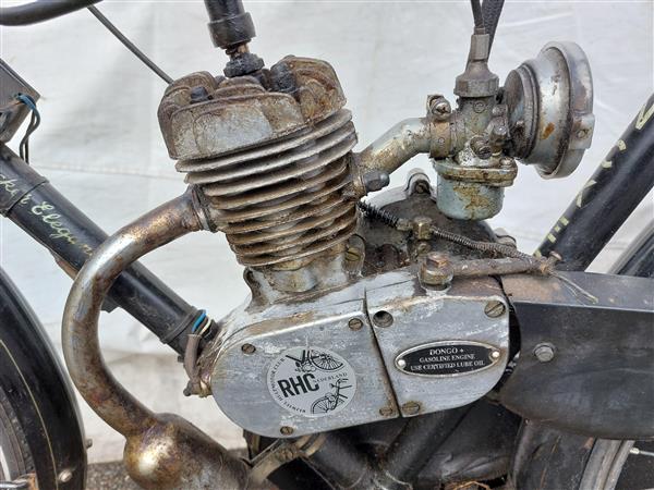 Grote foto fiets met hulpmotor fietsen en brommers oldtimers