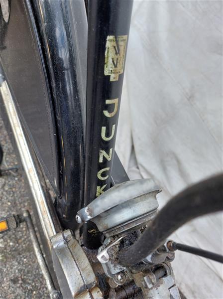Grote foto fiets met hulpmotor fietsen en brommers oldtimers