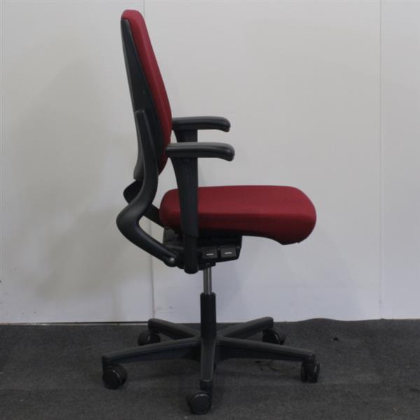 Grote foto 230 bureaustoel rood zwart hoge rug huis en inrichting stoelen