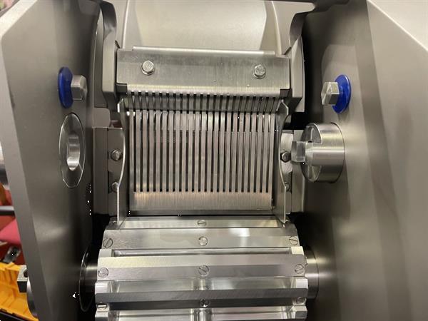 Grote foto foodlogistik shreddr classic 140 snijmachine voor blokken juliene reepjes friet en plakken agrarisch tuinbouw
