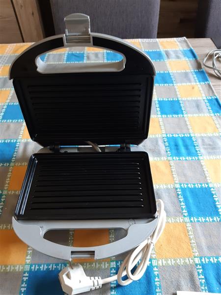 Grote foto sandwich toaster nooit gebruikt witgoed en apparatuur broodroosters