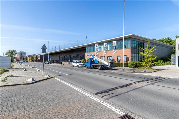 Grote foto te huur bedrijfspand koddeweg 21 hoogvliet huizen en kamers bedrijfspanden