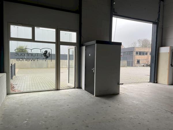 Grote foto te huur bedrijfspand turbinestraat 101 hengelo huizen en kamers bedrijfspanden