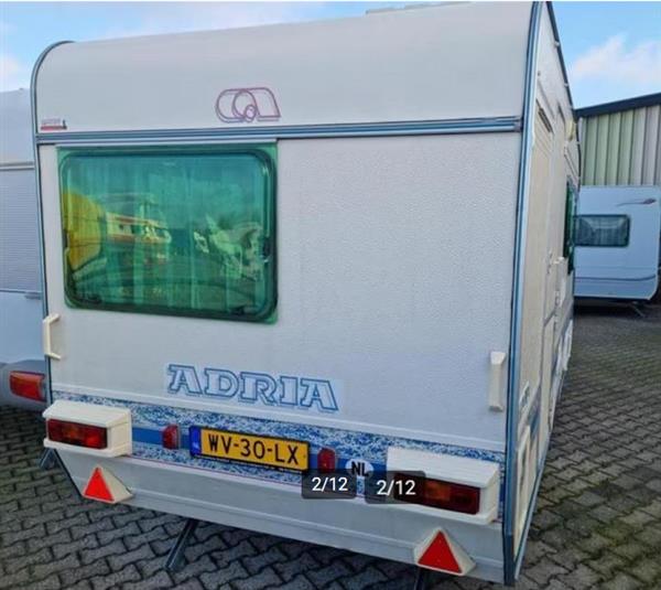 Grote foto adria unica a 390 ds super mooi lichtgewicht caravans en kamperen caravans