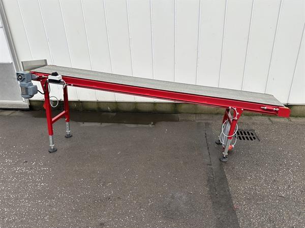 Grote foto taks transportband 300 x 40 cm agrarisch transportbanden