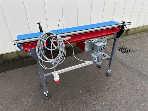 Grote foto taks transportband 150 x 25 cm agrarisch transportbanden