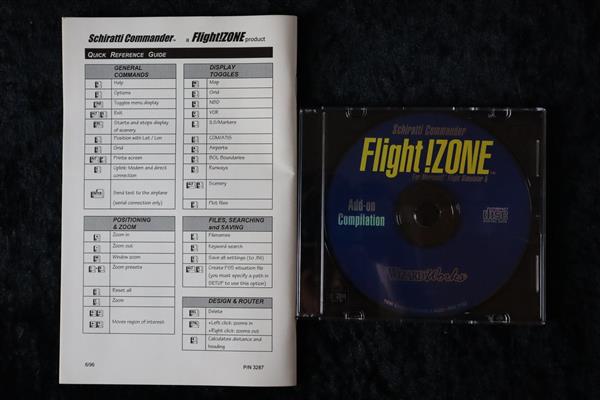 Grote foto schiratti commander flight zone pc game manual spelcomputers games overige games