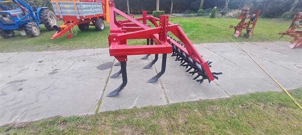 Grote foto vaste tand culter agrarisch cultivators en woelers