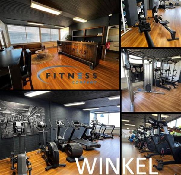 Grote foto gymfit lineair hack squat xtreme line plate loaded series sport en fitness fitness