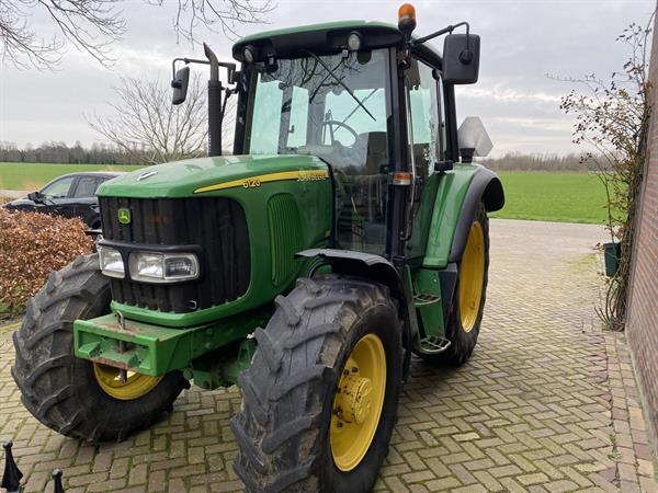 Grote foto john deere 6120 agrarisch tractoren