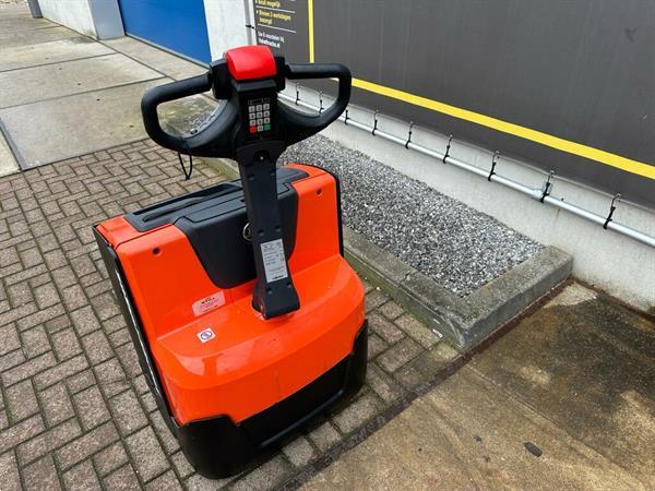 Grote foto vs 21553 elektrische palletwagen bt lwe200 2.000kg doe het zelf en verbouw hefwerktuigen