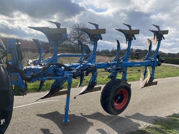 Grote foto lemken 4 schaar vario ploeg agrarisch ploegen