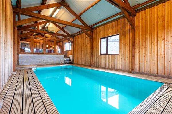 Grote foto groepshuis 30 p. binnenzwembad sauna en jacuzzi vakantie belgi