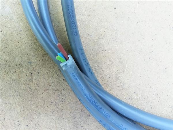 Grote foto kabel ymvk 3x2 5. 1 x 2 6m 1 x 3 meter 1 x 4 2 m doe het zelf en verbouw elektra en kabels