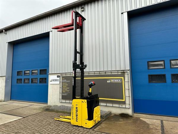 Grote foto vs 21560 elektrische stapelaar hyster s15s 3800mm weinig uren doe het zelf en verbouw hefwerktuigen