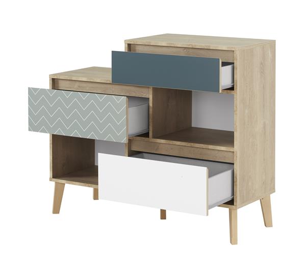 Grote foto larvik tienerkamer blond eiken wit gami antiek en kunst stoelen en banken