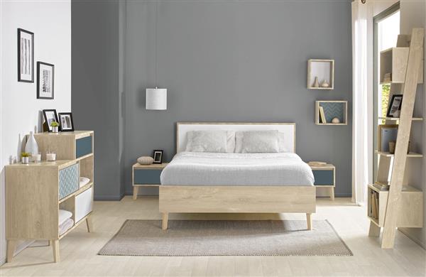 Grote foto larvik tienerkamer blond eiken wit gami antiek en kunst stoelen en banken