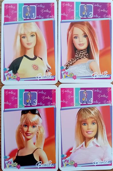 Grote foto barbie happy families verzamelen speelkaarten jokers en kwartetten