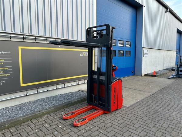 Grote foto vs 21565 elektrische stapelaar linde l16i initiele lift 3224mm doe het zelf en verbouw hefwerktuigen