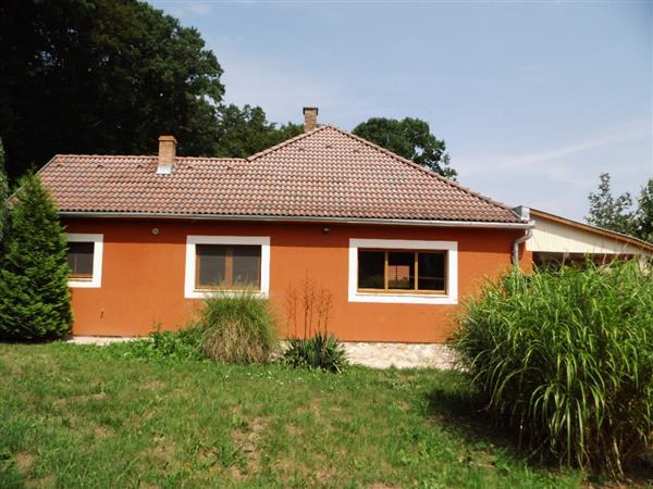 Grote foto bungalow en bij huis in hongaars natura 2000 huizen en kamers bestaand europa