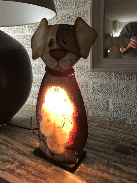 Grote foto honden lamp decoratief metaal mooi tuin en terras tuindecoratie