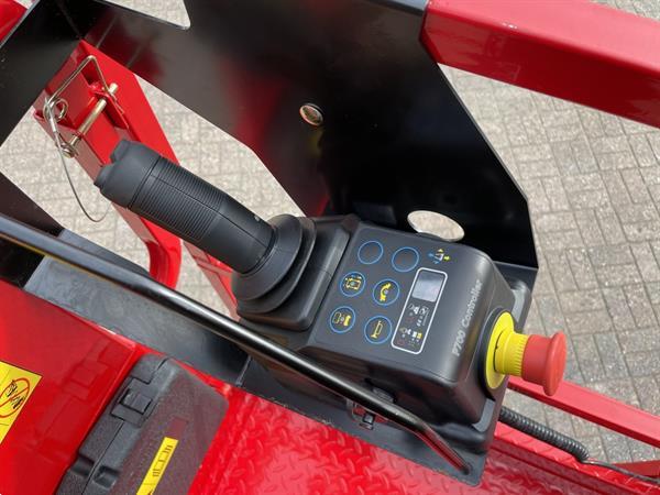 Grote foto magni es0807 ac schaarhoogwerker nieuw 165 lease doe het zelf en verbouw hoogwerkers