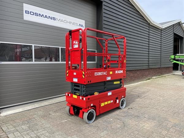 Grote foto magni es0807 ac schaarhoogwerker nieuw 165 lease doe het zelf en verbouw hoogwerkers