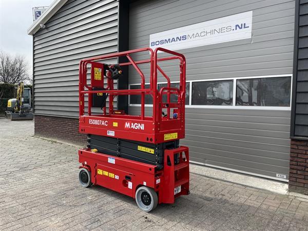 Grote foto magni es0807 ac schaarhoogwerker nieuw 165 lease doe het zelf en verbouw hoogwerkers