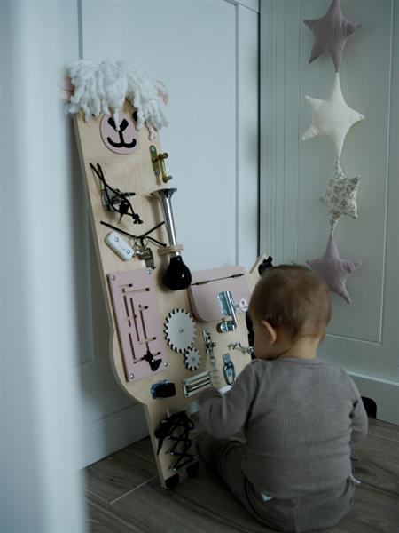 Grote foto sensorisch bord lama wandboard hangend kinderen en baby overige