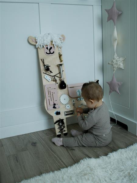 Grote foto sensorisch bord lama wandboard hangend kinderen en baby overige