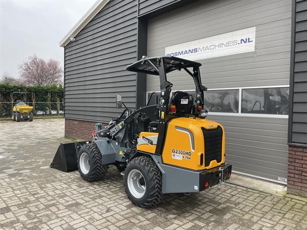 Grote foto giant g2300 hd x tra minishovel nieuw 595 lease agrarisch shovels