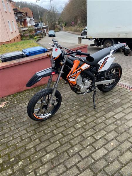 Grote foto rieju motorfiets te koop fietsen en brommers overige merken