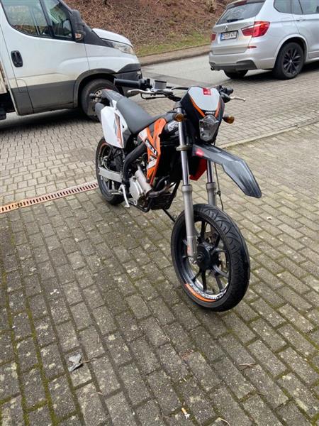 Grote foto rieju motorfiets te koop fietsen en brommers overige merken