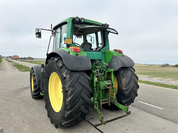 Grote foto john deere 6820 agrarisch tractoren