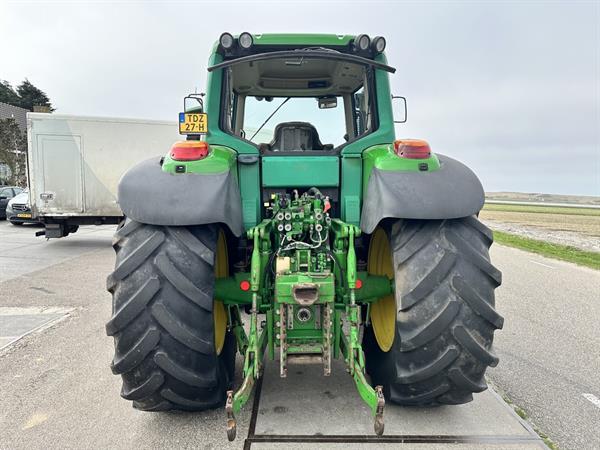 Grote foto john deere 6820 agrarisch tractoren