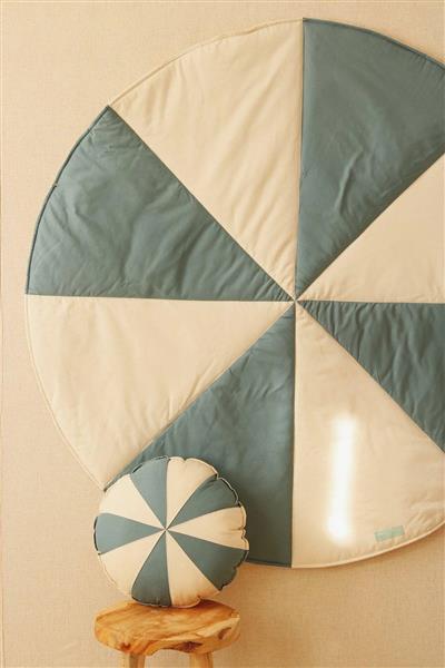 Grote foto patchwork circus mat blue candy blue kinderen en baby complete kinderkamers