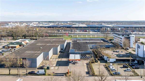 Grote foto te huur bedrijfspand beneluxweg 5 oosterhout huizen en kamers bedrijfspanden