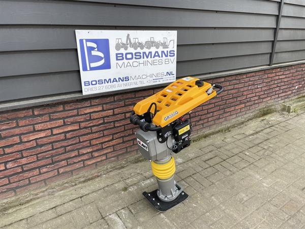 Grote foto giant gr580 g trilstamper nieuw actie prijs doe het zelf en verbouw overige doe het zelf en verbouw