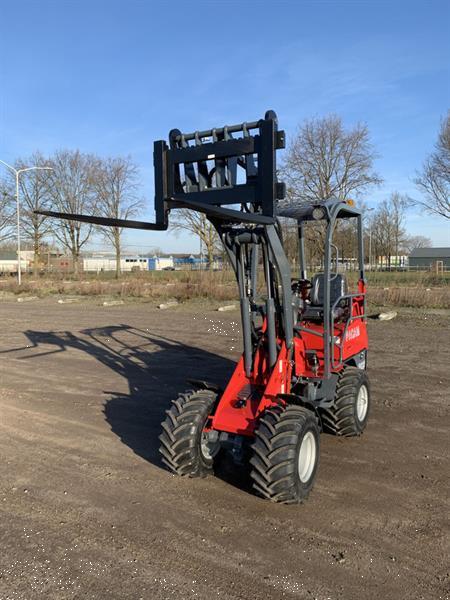 Grote foto pacam 2025lf 25 pk 1510 kg minishovel like giant weidemann agrarisch shovels